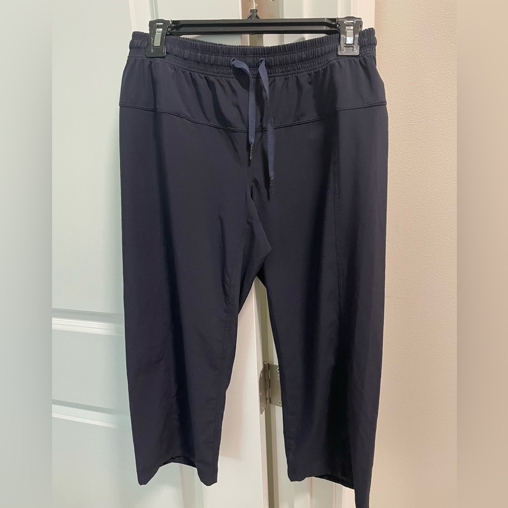 Lululemon Studio Crop Pants Navy Blue Sz 8